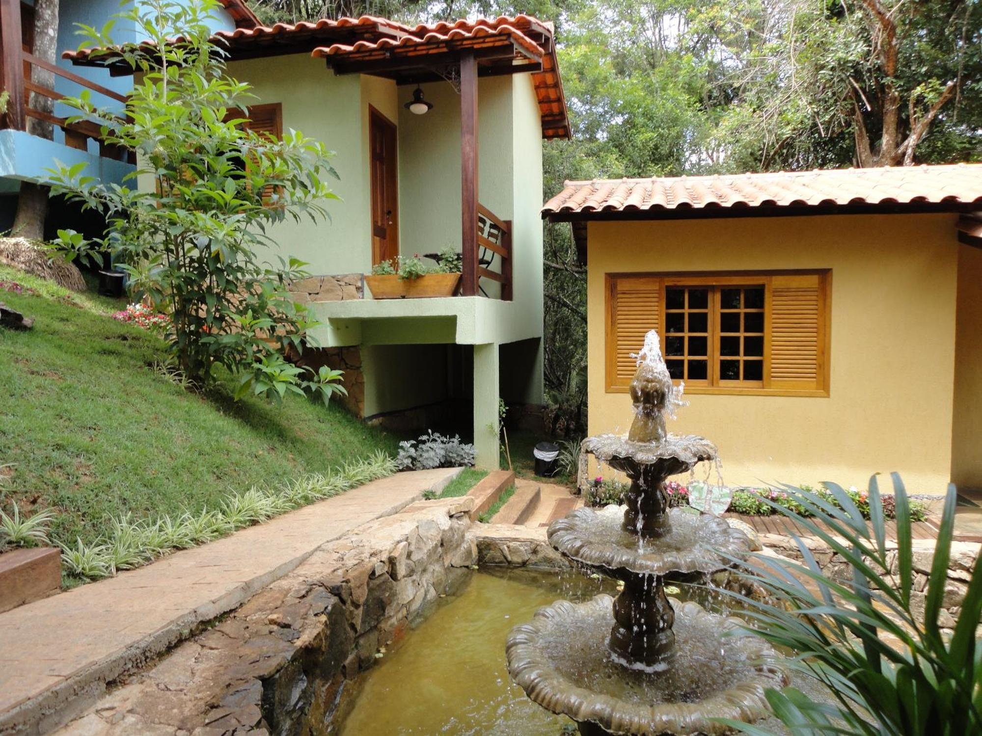 Pousada Aquarela - Macacos Inn *